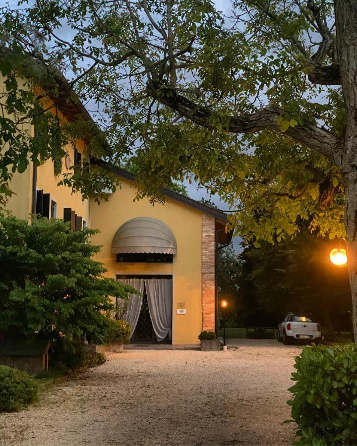 サン・ミケーレ・アル・タリアメント Al Vecchio Fienile Bed & Breakfast エクステリア 写真