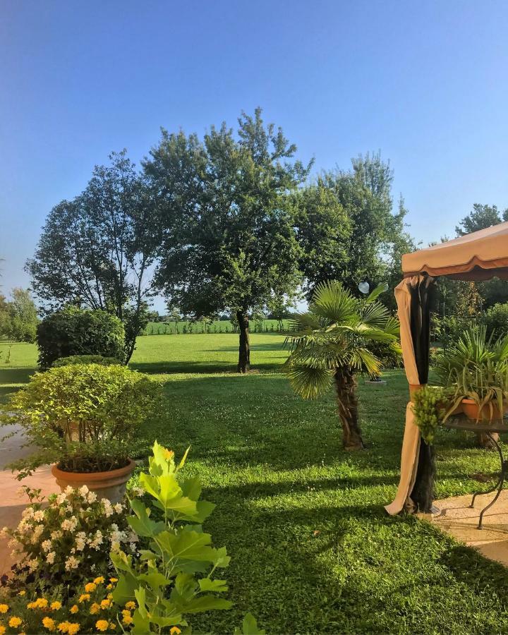 サン・ミケーレ・アル・タリアメント Al Vecchio Fienile Bed & Breakfast エクステリア 写真