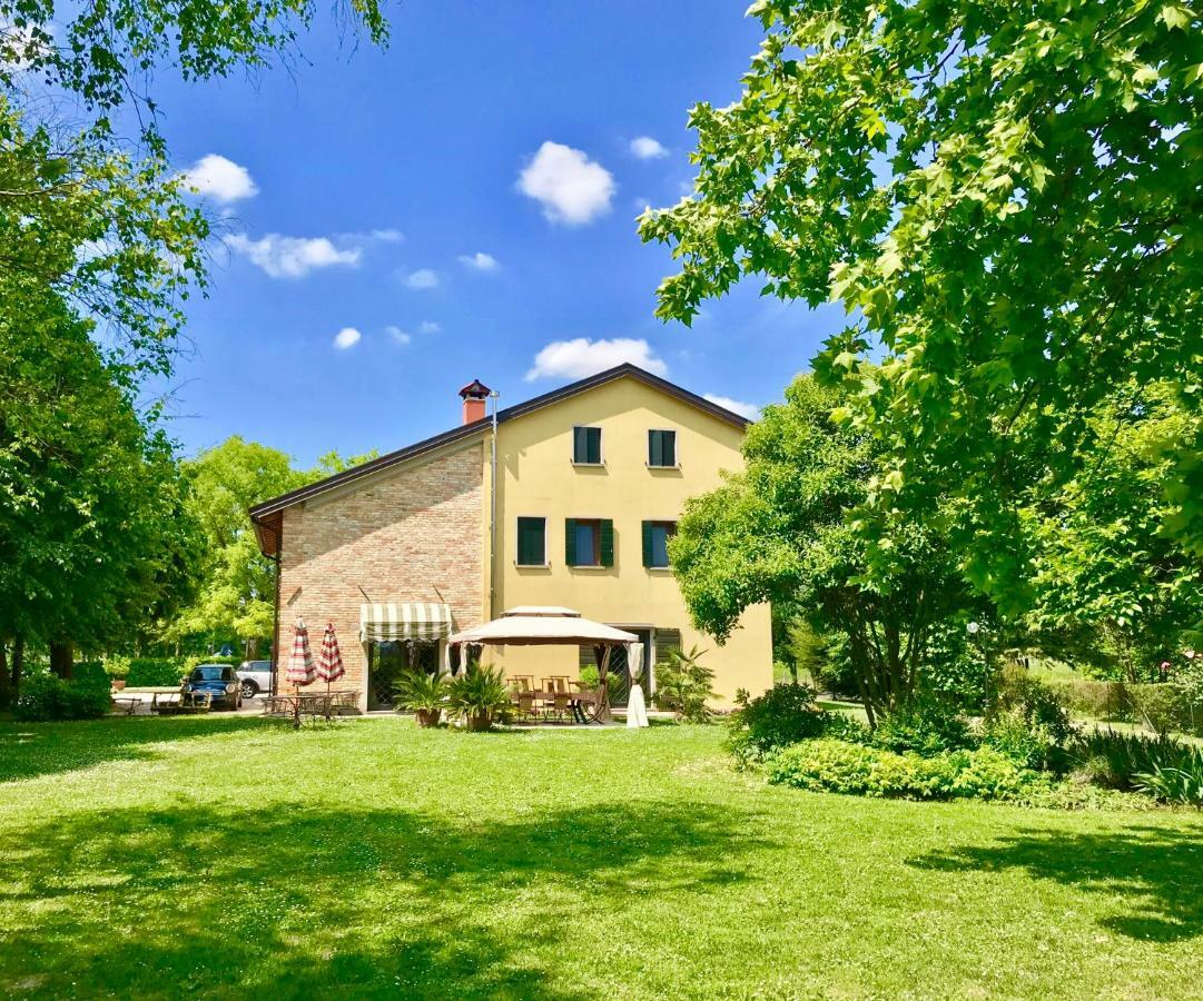 サン・ミケーレ・アル・タリアメント Al Vecchio Fienile Bed & Breakfast エクステリア 写真
